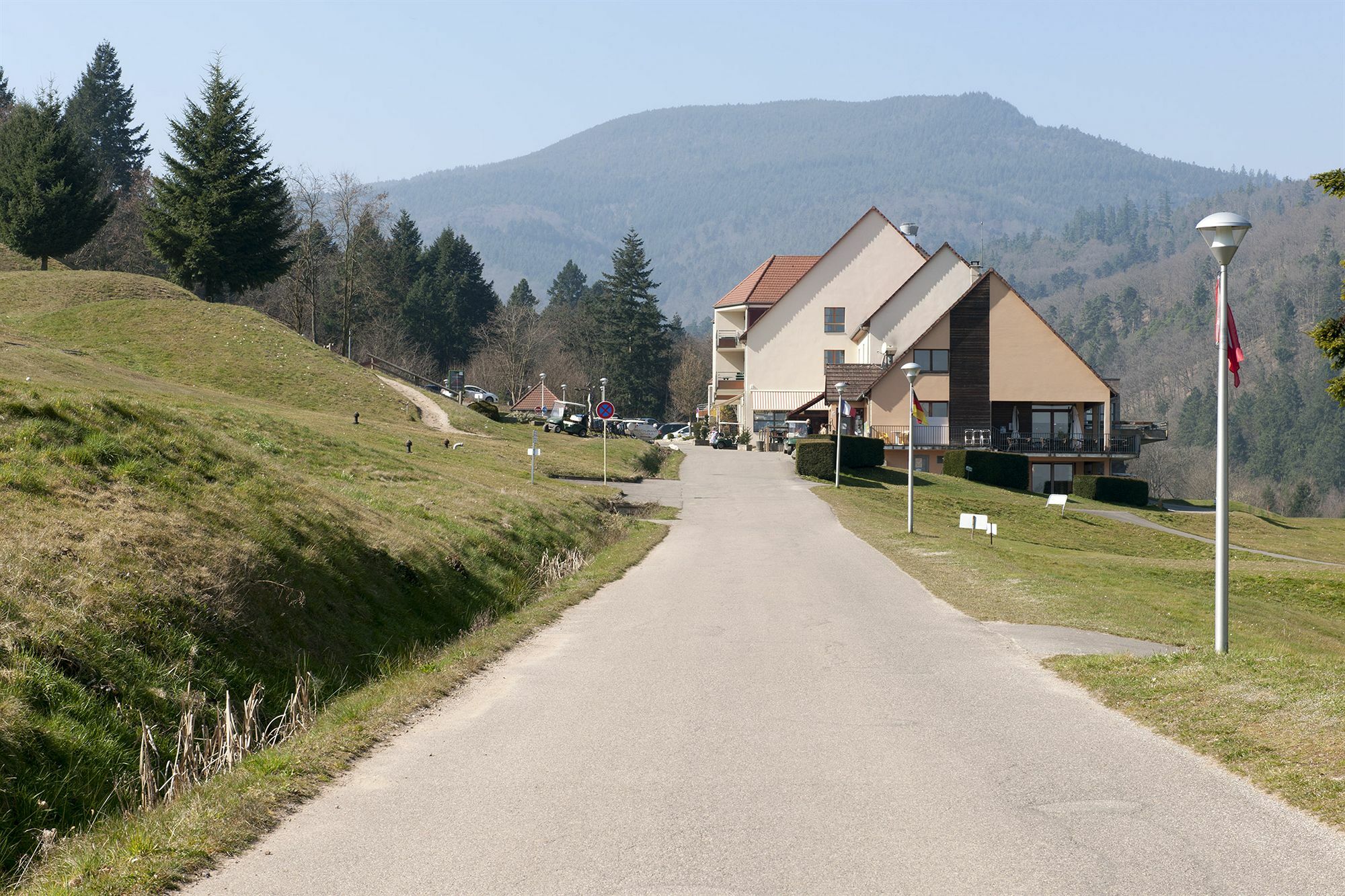 Aparthotel Goélia Le Domaine du Golf Ammerschwihr Esterno foto